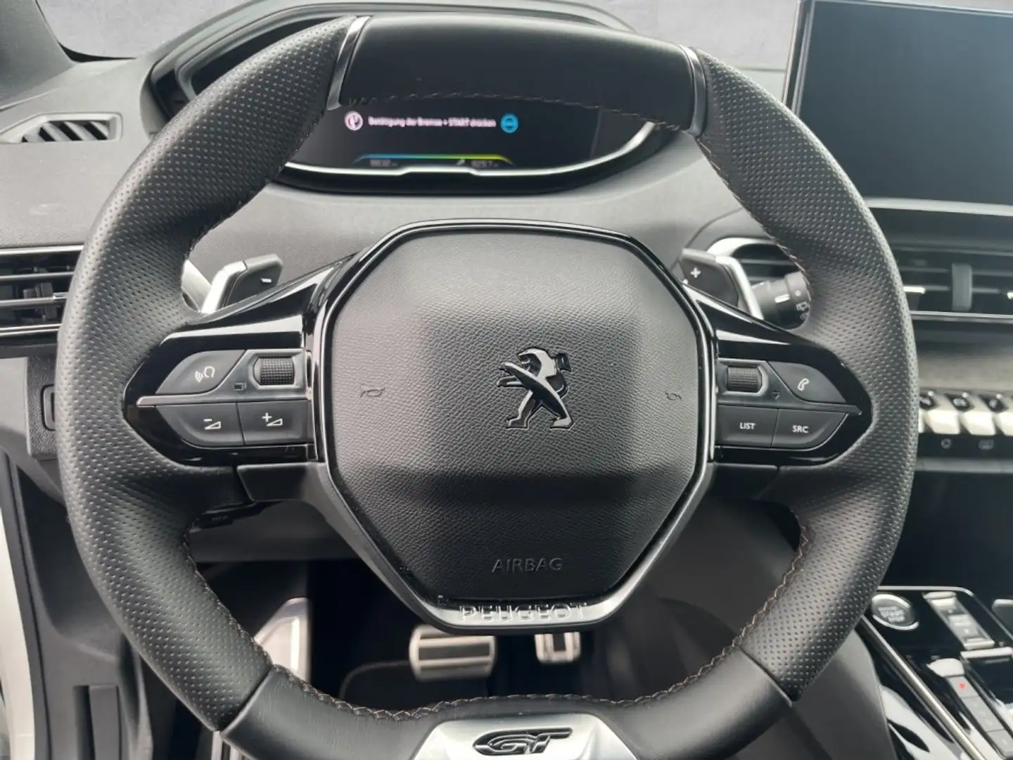 Vehicle image, number 10