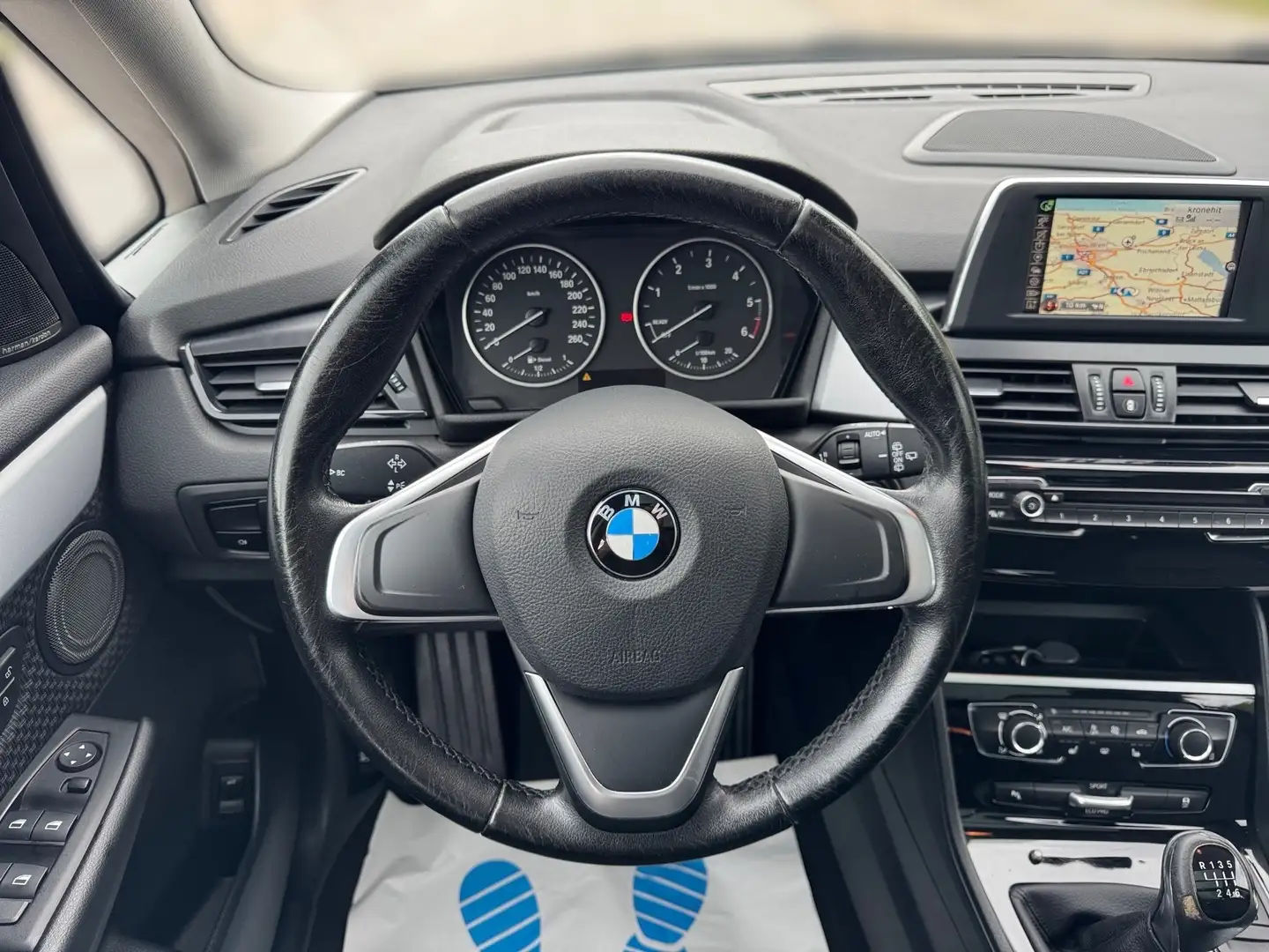 Vehicle image, number 7