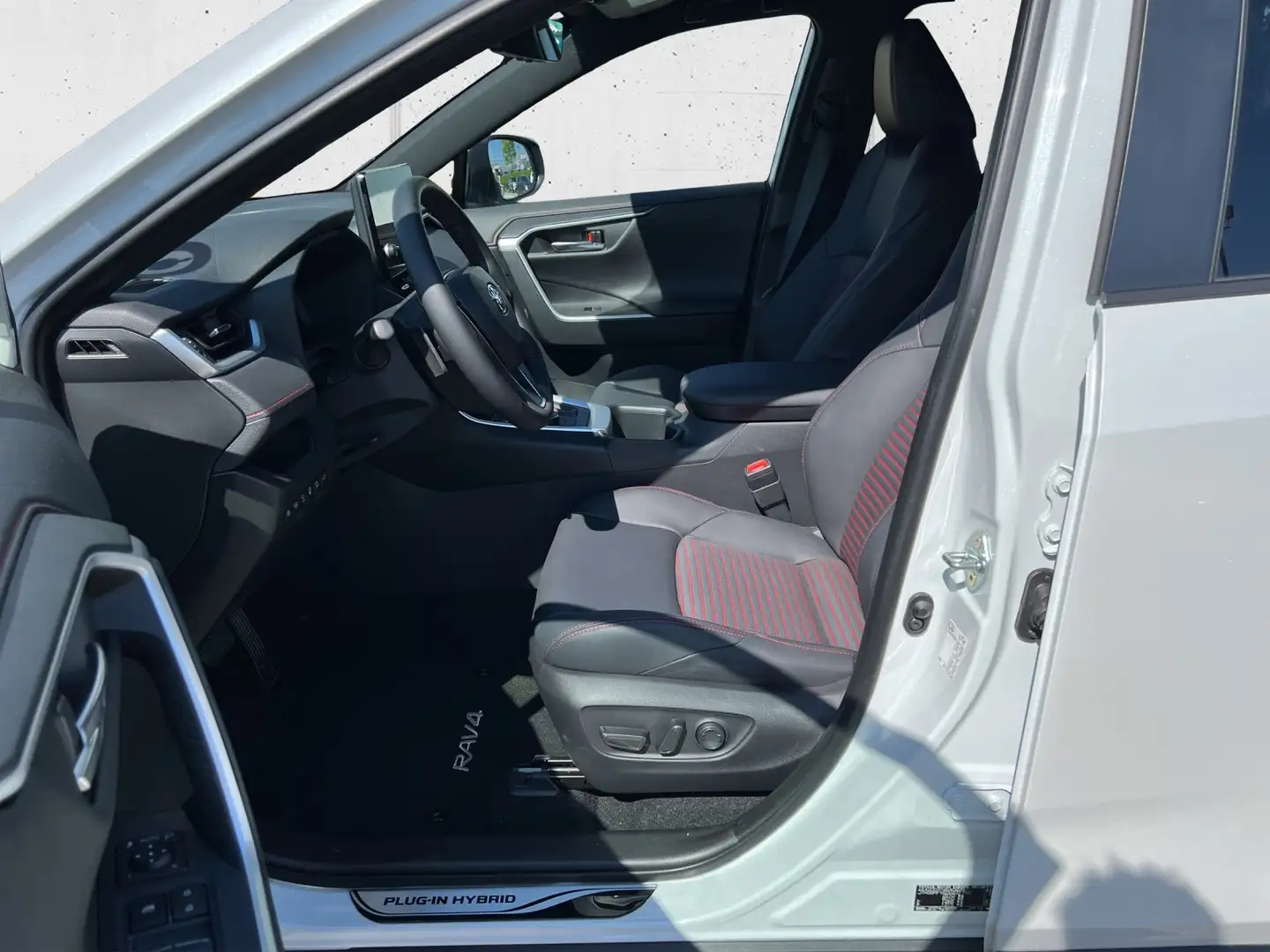 Vehicle image, number 6