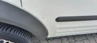 Vehicle image thumbnail, number 8