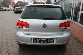 Vehicle image thumbnail, number 6