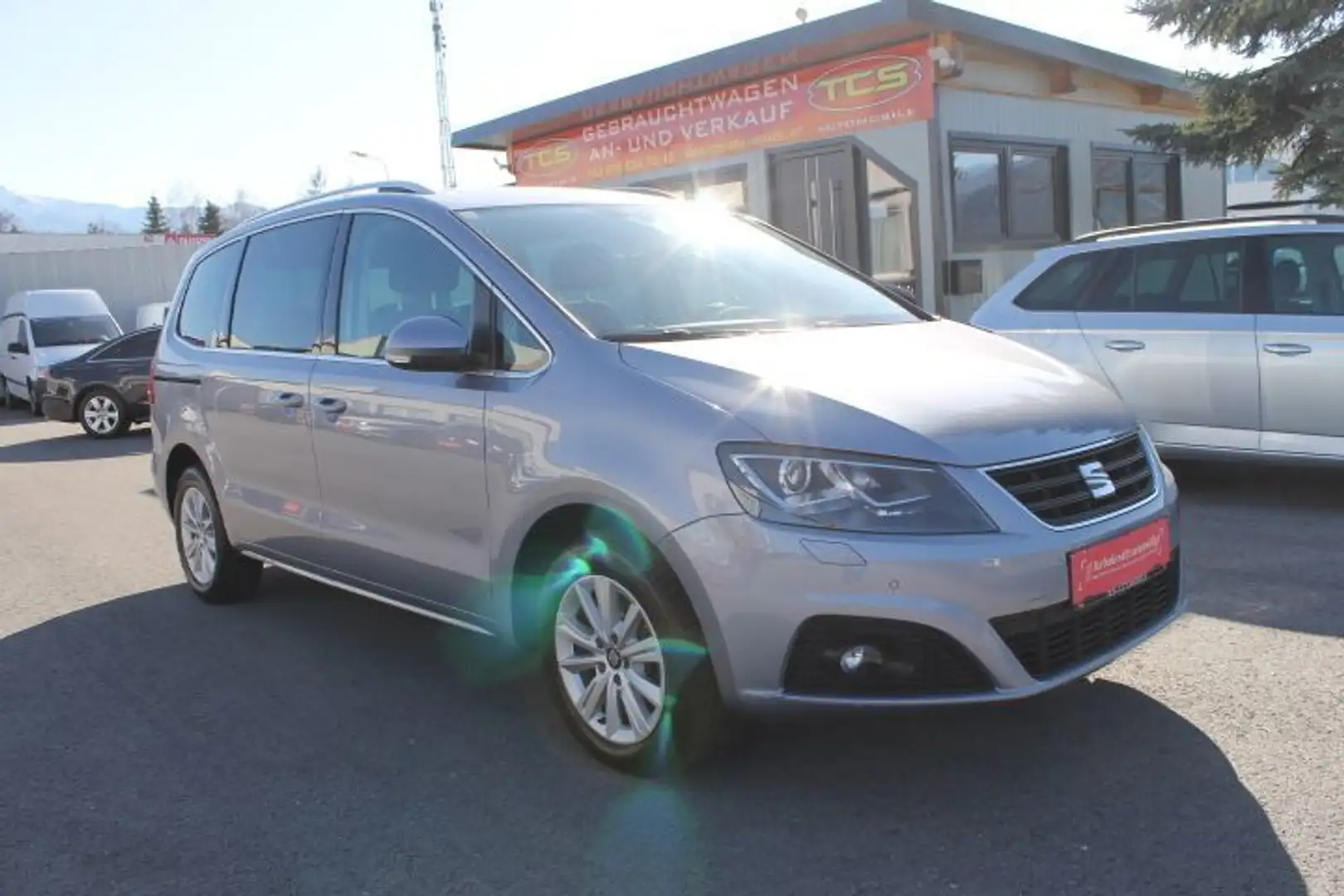 Vehicle image, number 3