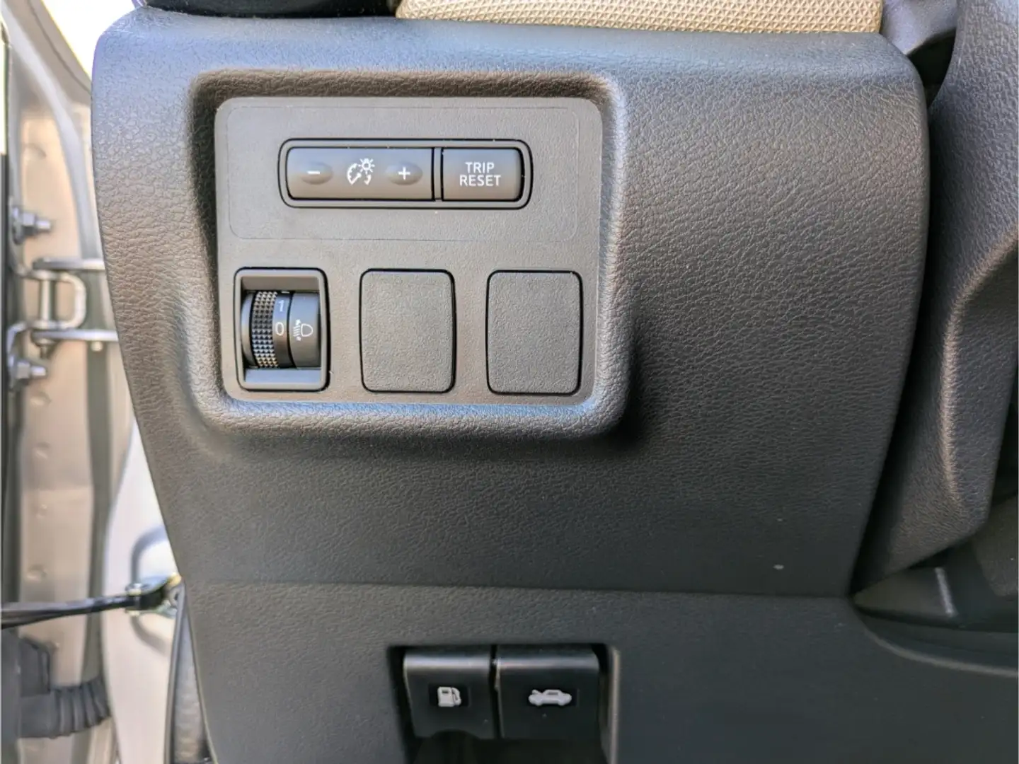 Vehicle image, number 14
