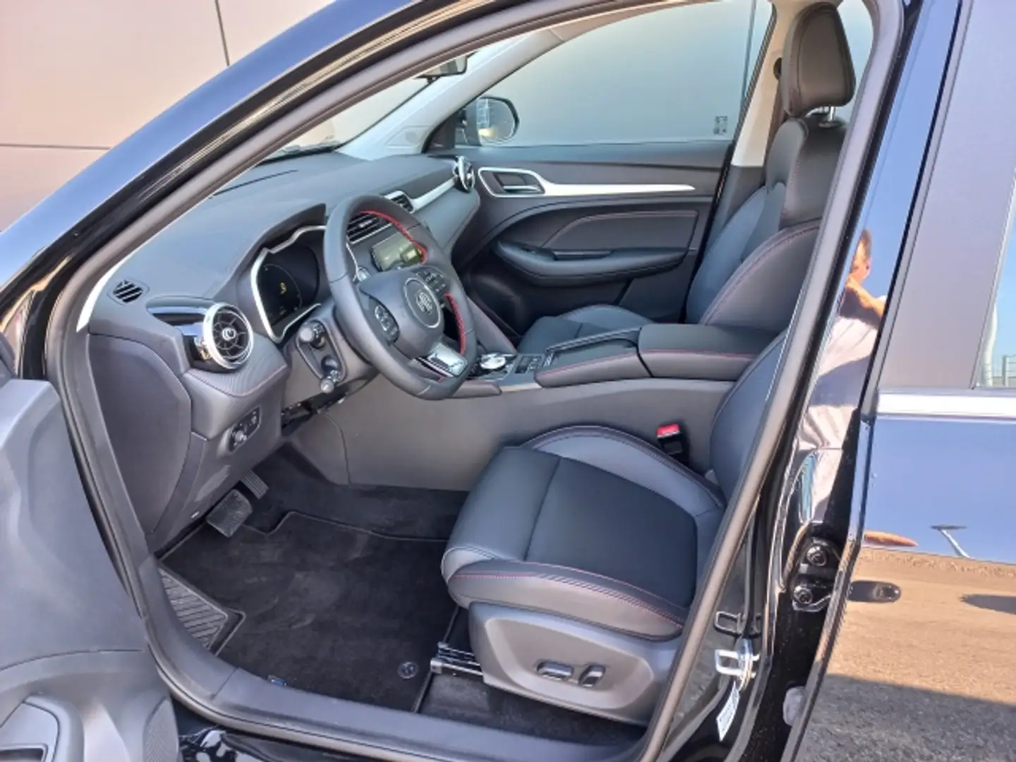 Vehicle image, number 9