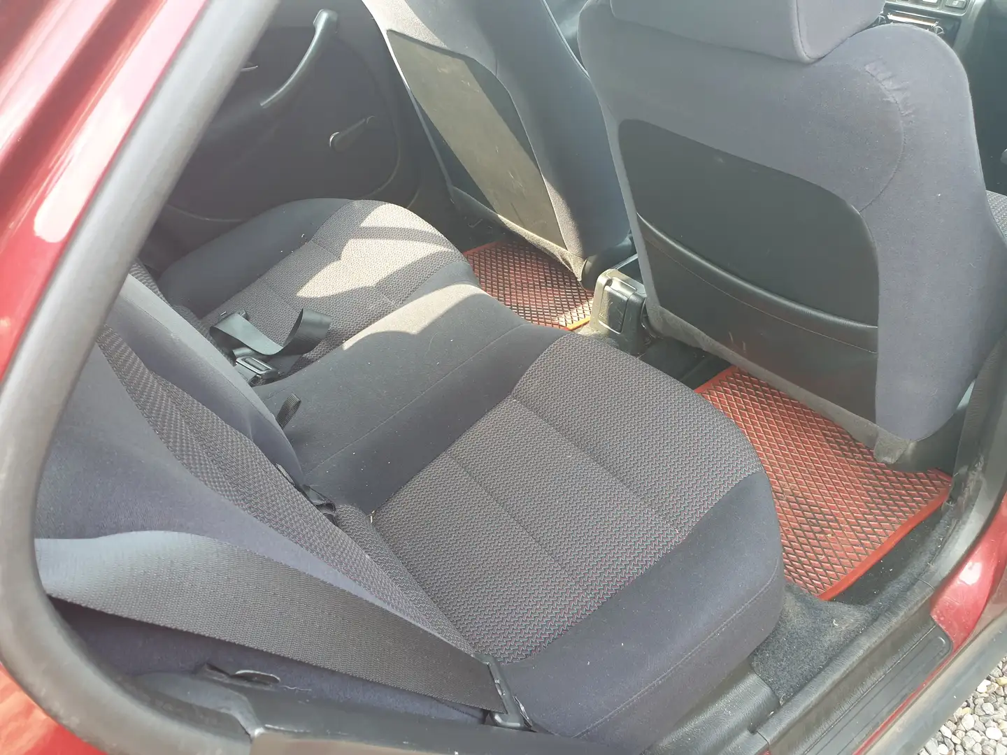 Vehicle image, number 7