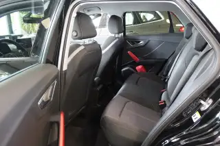 Vehicle image thumbnail, number 18