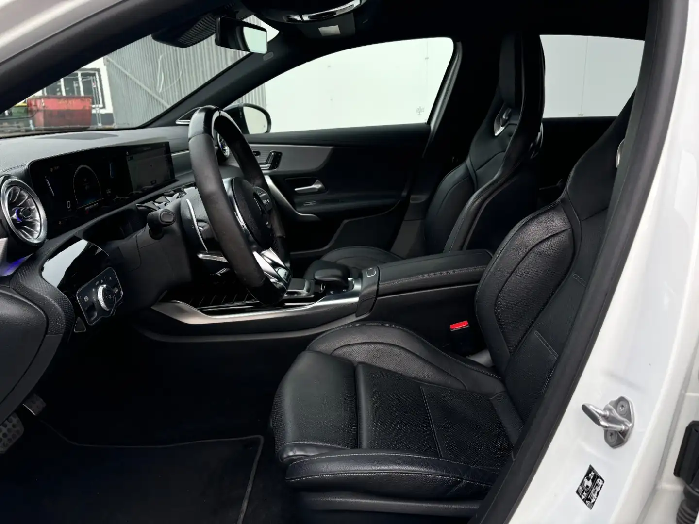 Vehicle image, number 7