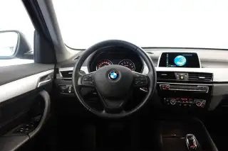 Vehicle image thumbnail, number 12