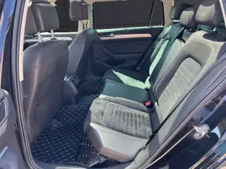 Vehicle image thumbnail, number 18