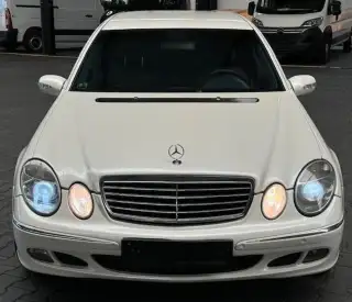 Vehicle image thumbnail, number 2