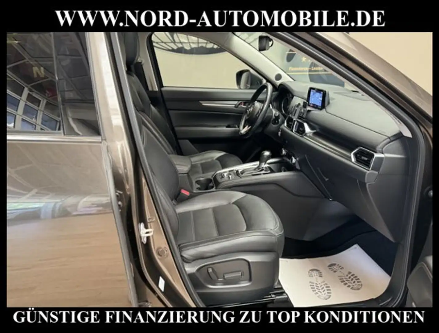 Vehicle image, number 17
