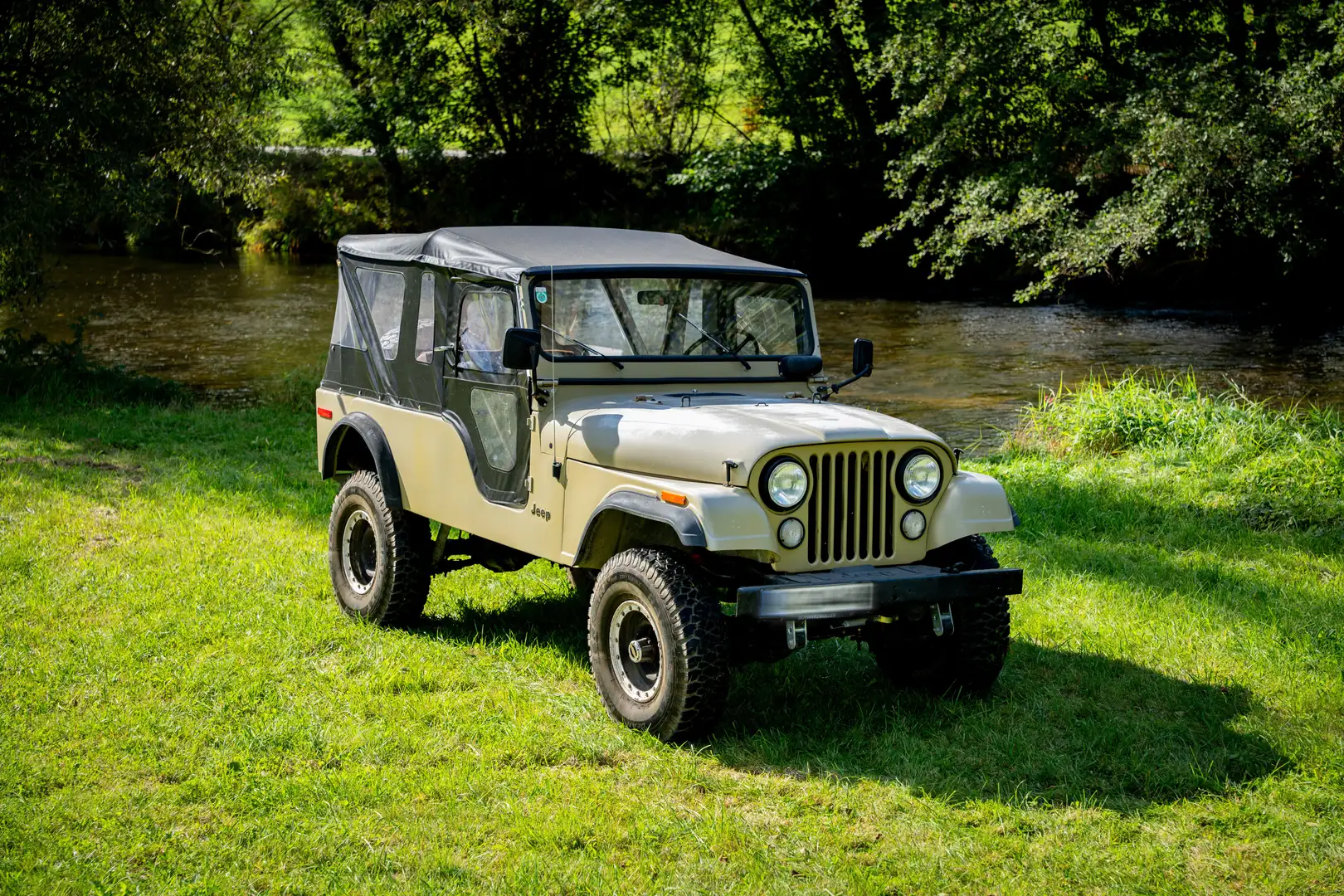 Vehicle image, number 4