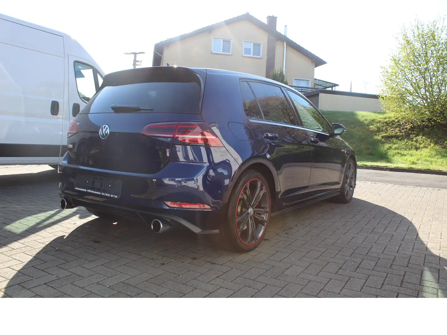 Vehicle image, number 5