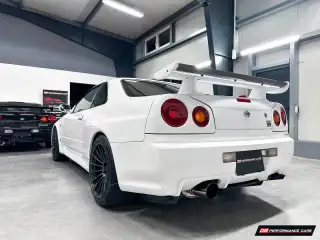 Vehicle image thumbnail, number 6