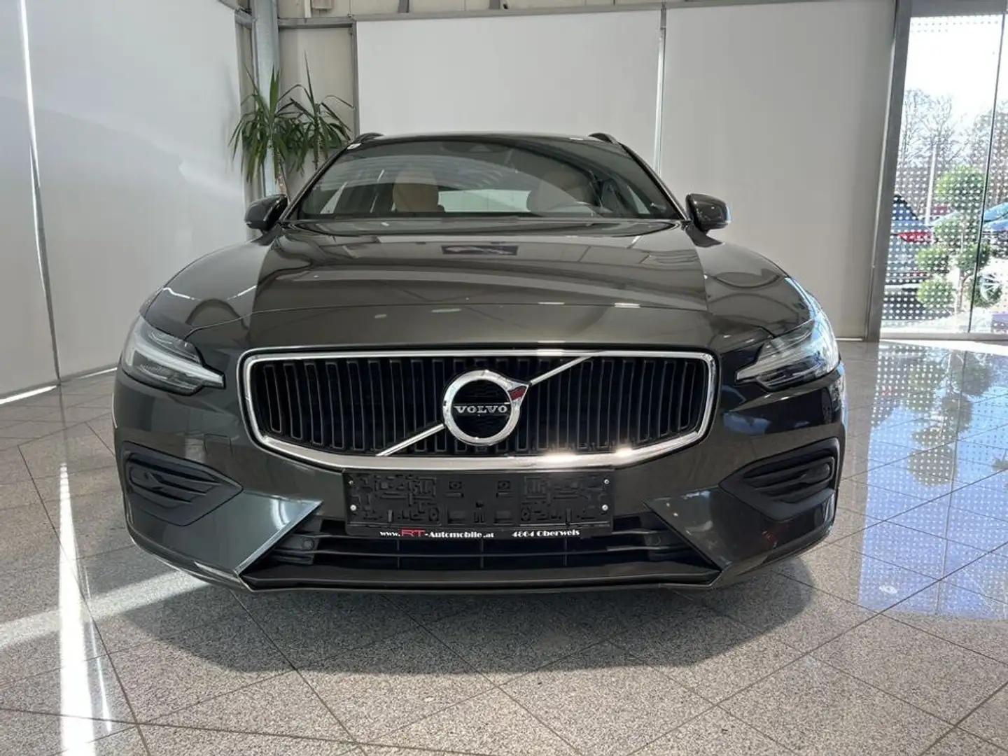 Vehicle image, number 2
