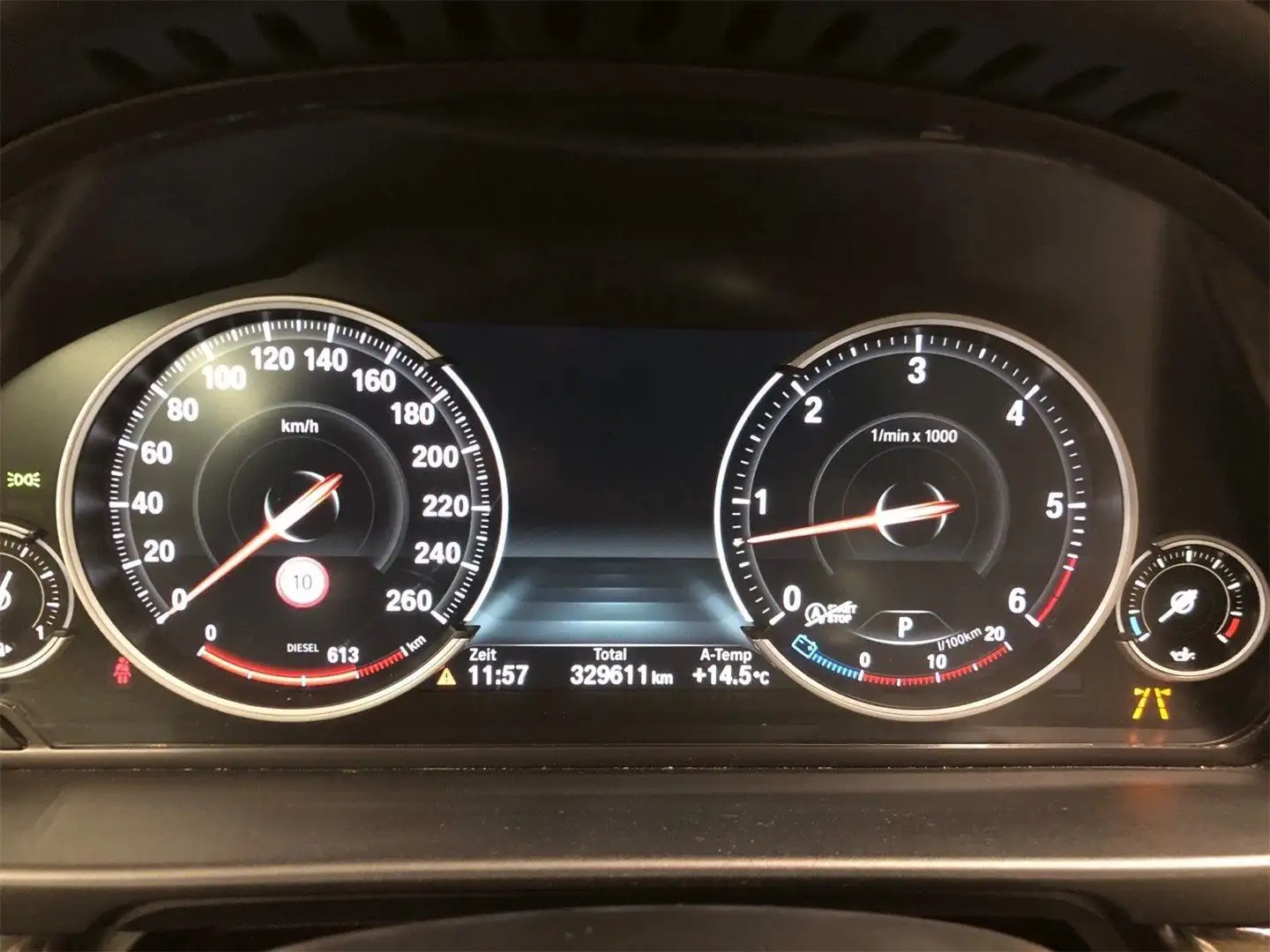 Vehicle image, number 4