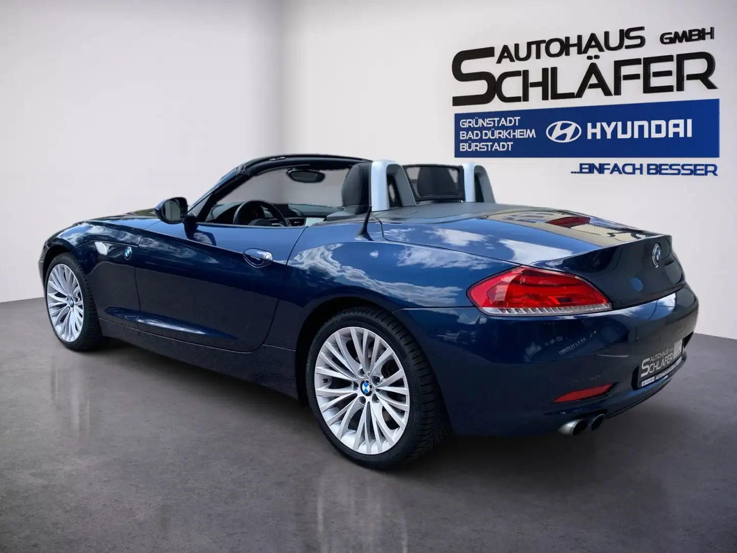 Vehicle image, number 6