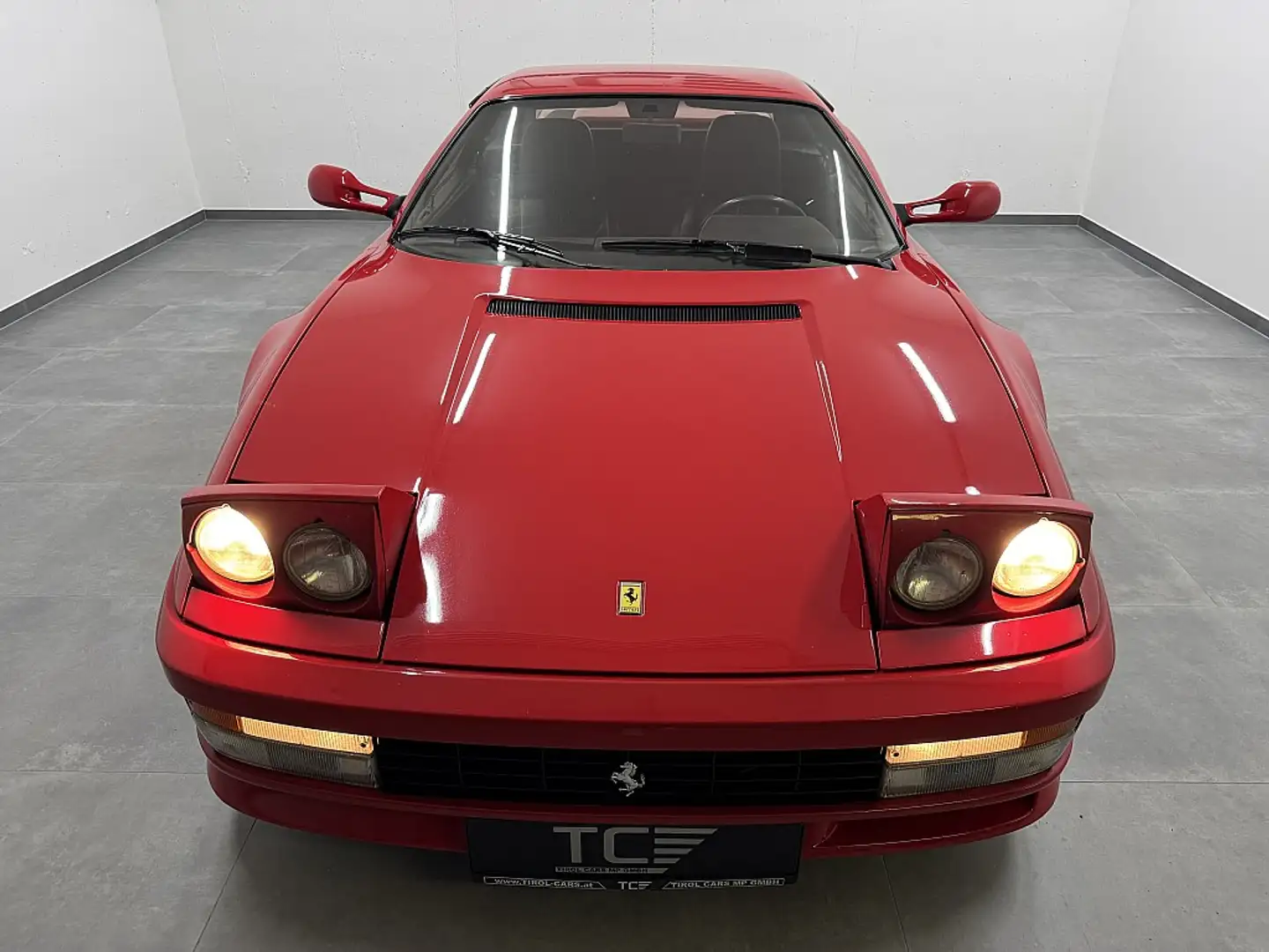 Vehicle image, number 6