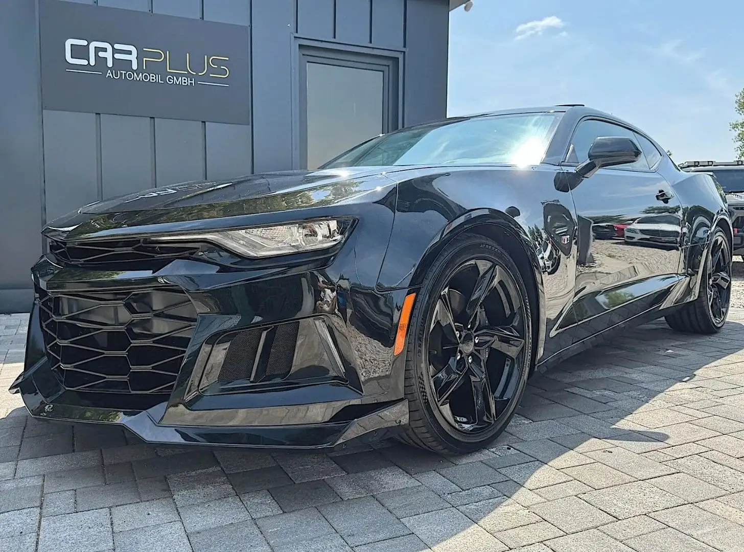 Vehicle image, number 1