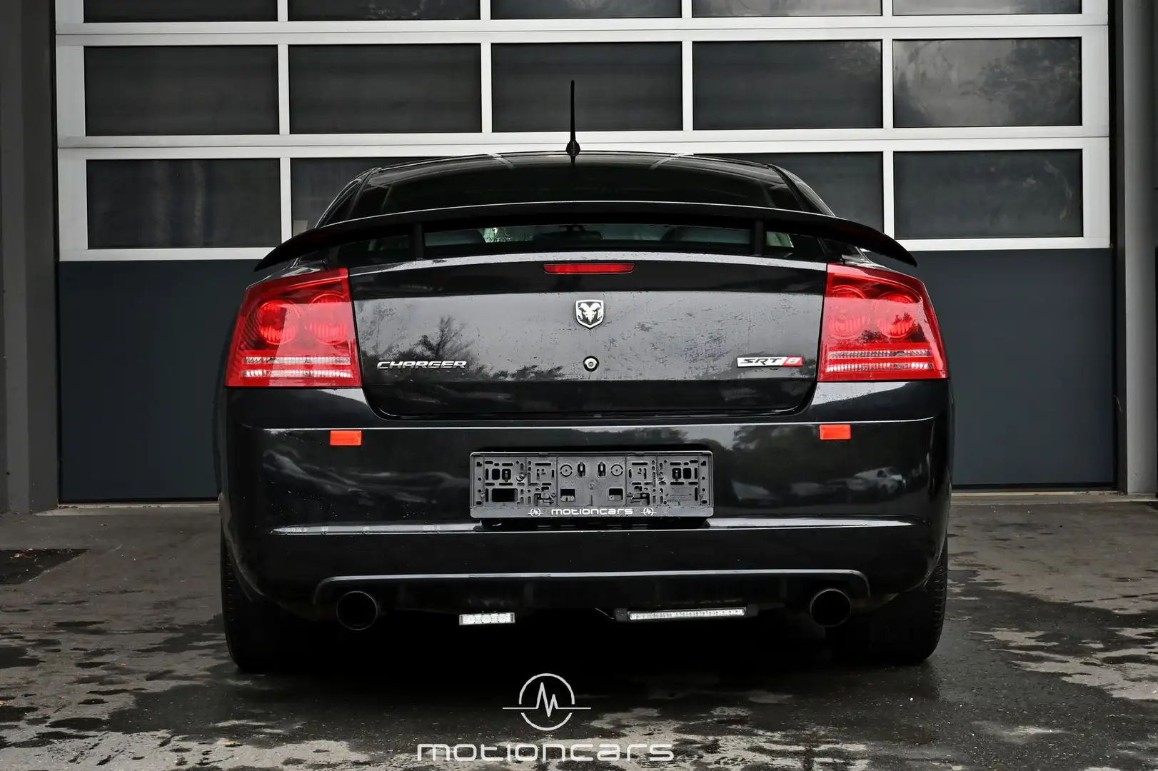 Vehicle image, number 4