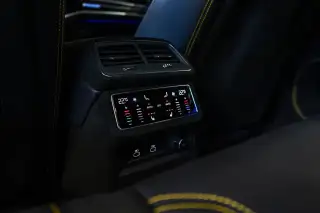 Vehicle image thumbnail, number 19