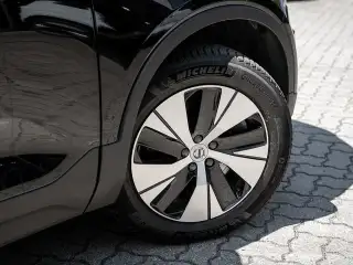 Vehicle image thumbnail, number 5