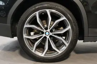 Vehicle image thumbnail, number 3