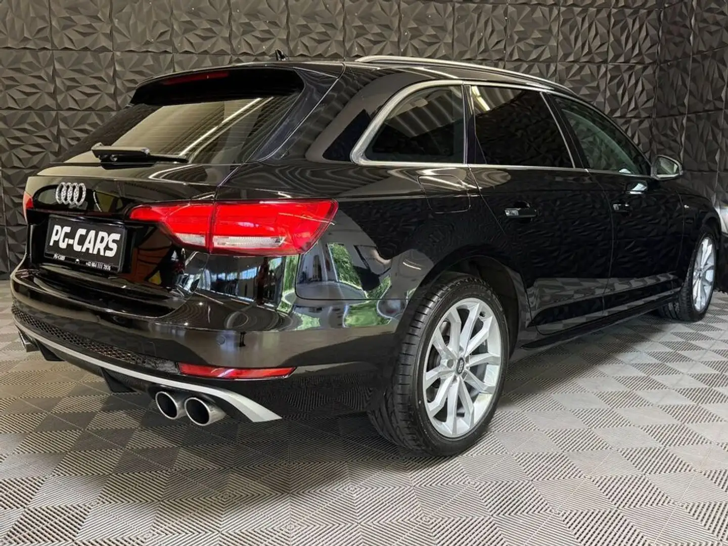 Vehicle image, number 17