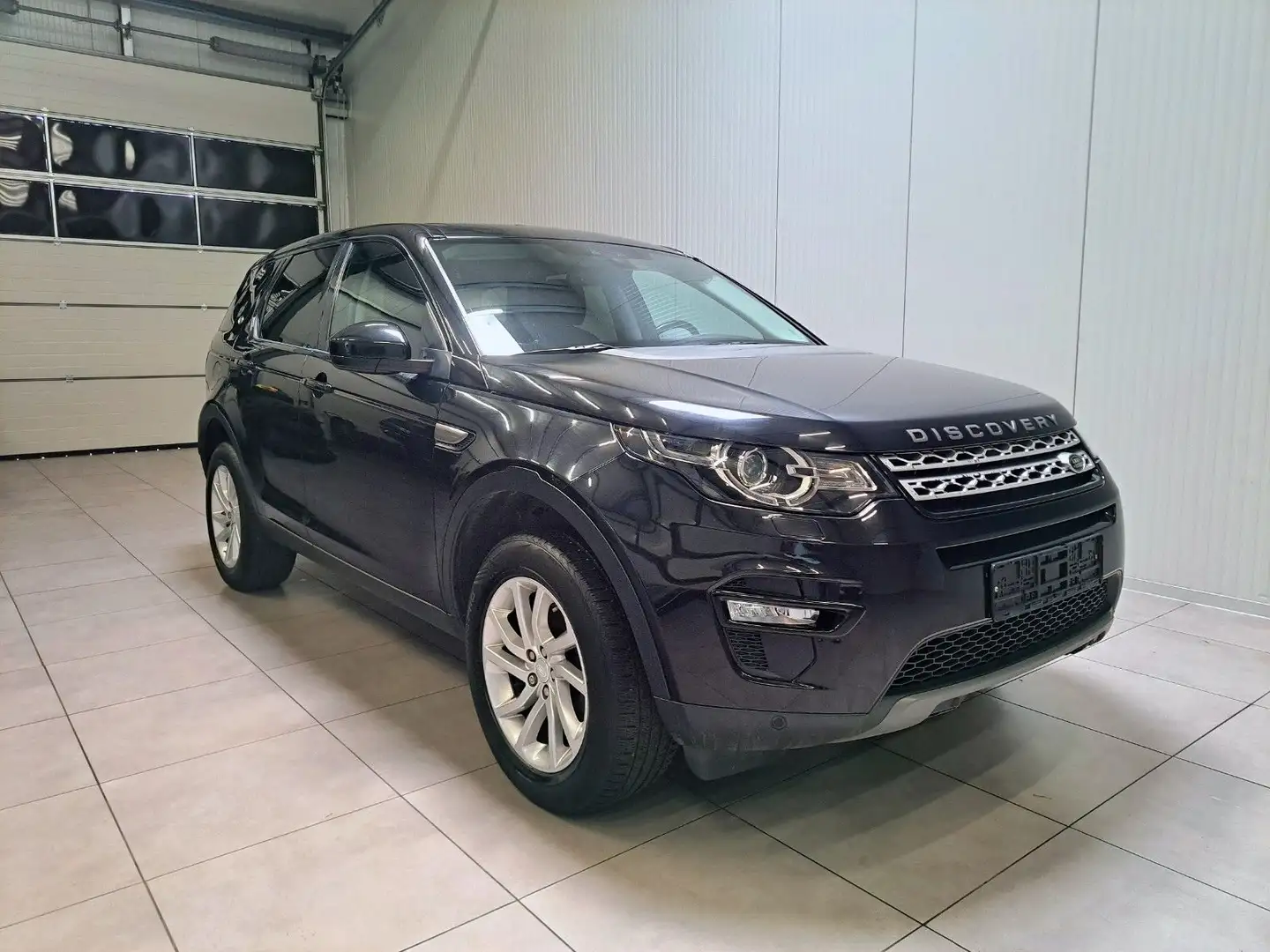 Vehicle image, number 2