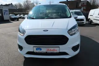 Vehicle image thumbnail, number 6