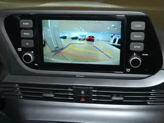 Vehicle image thumbnail, number 3