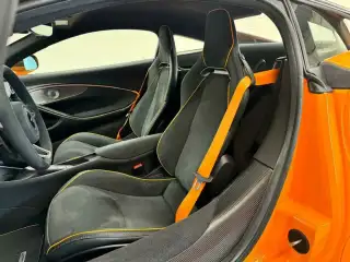 Vehicle image thumbnail, number 9