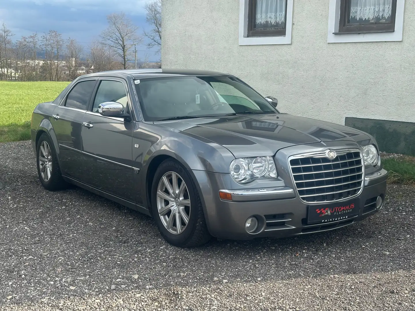 Vehicle image, number 3