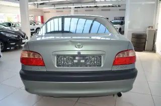 Vehicle image thumbnail, number 7