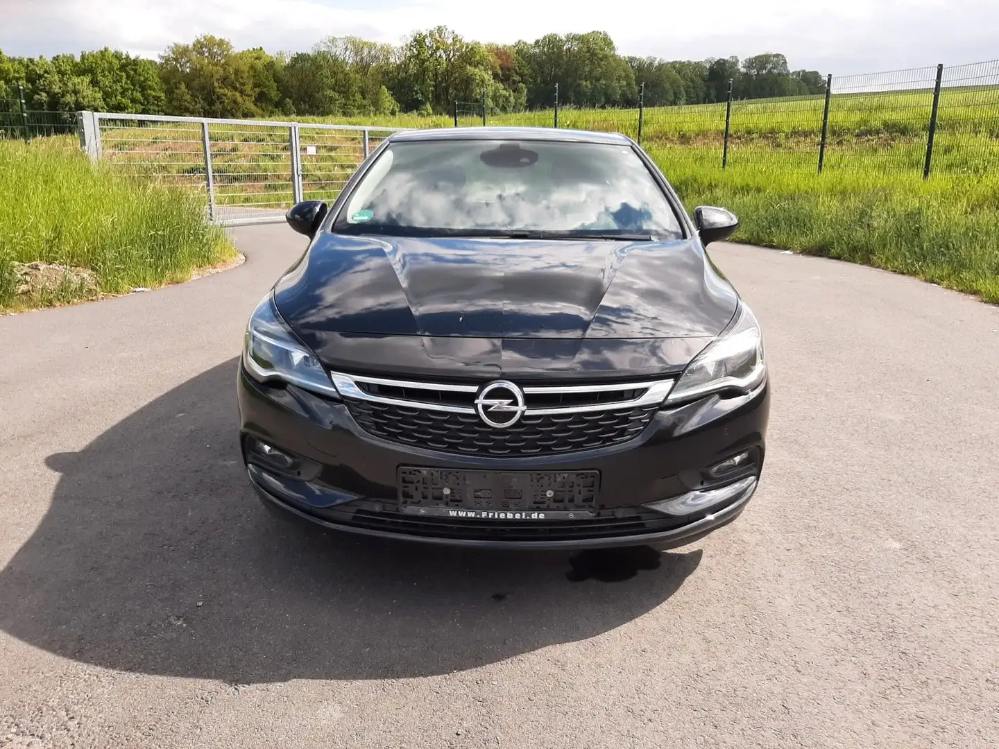 Vehicle image, number 2