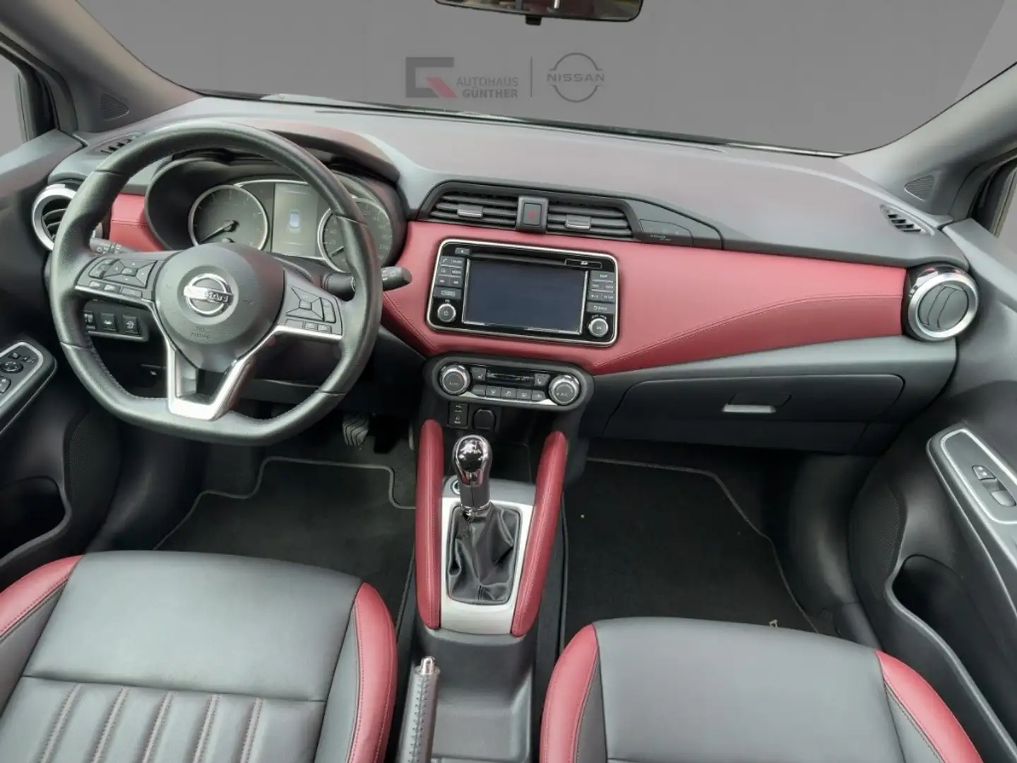 Vehicle image, number 8