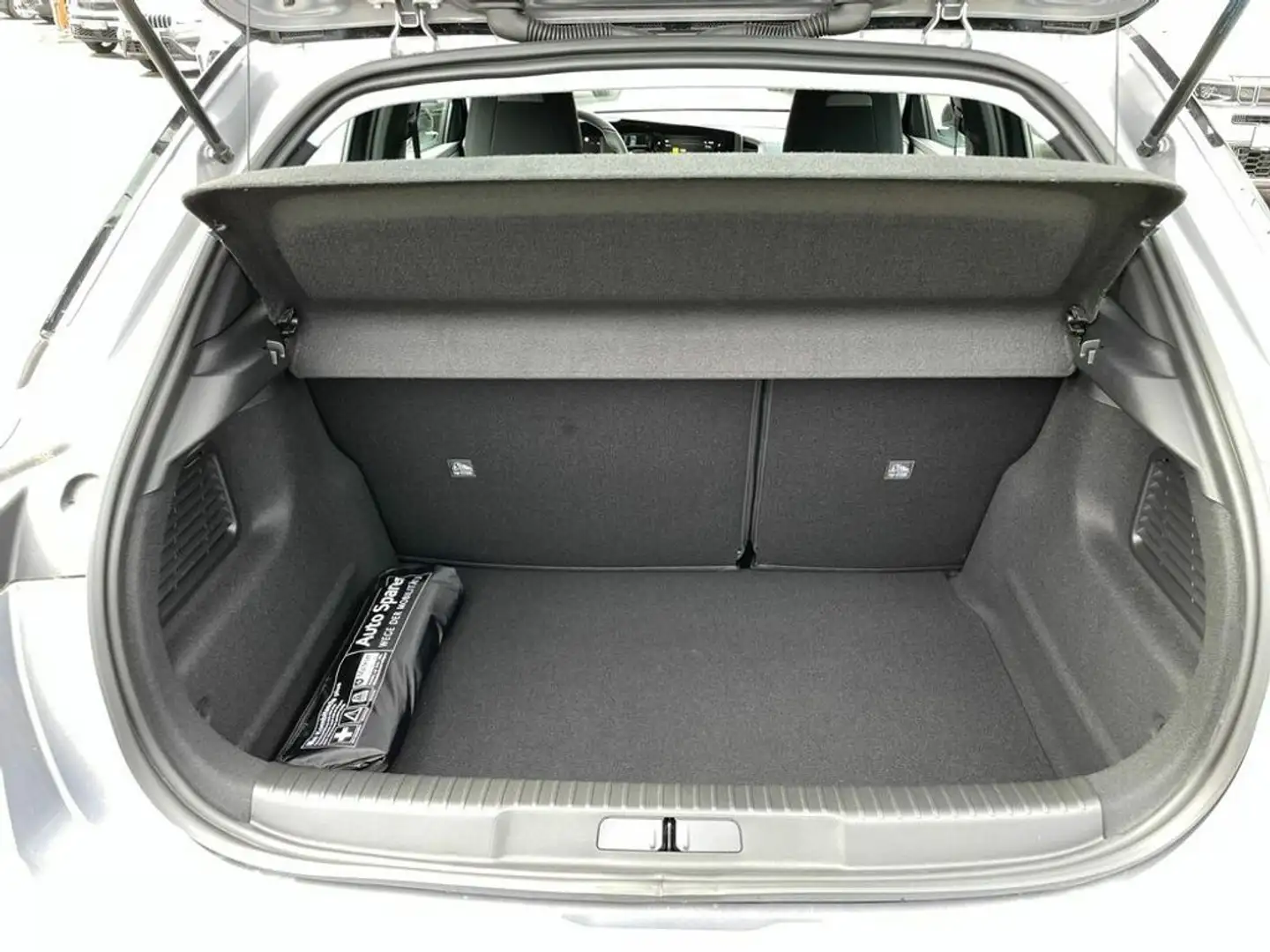 Vehicle image, number 7
