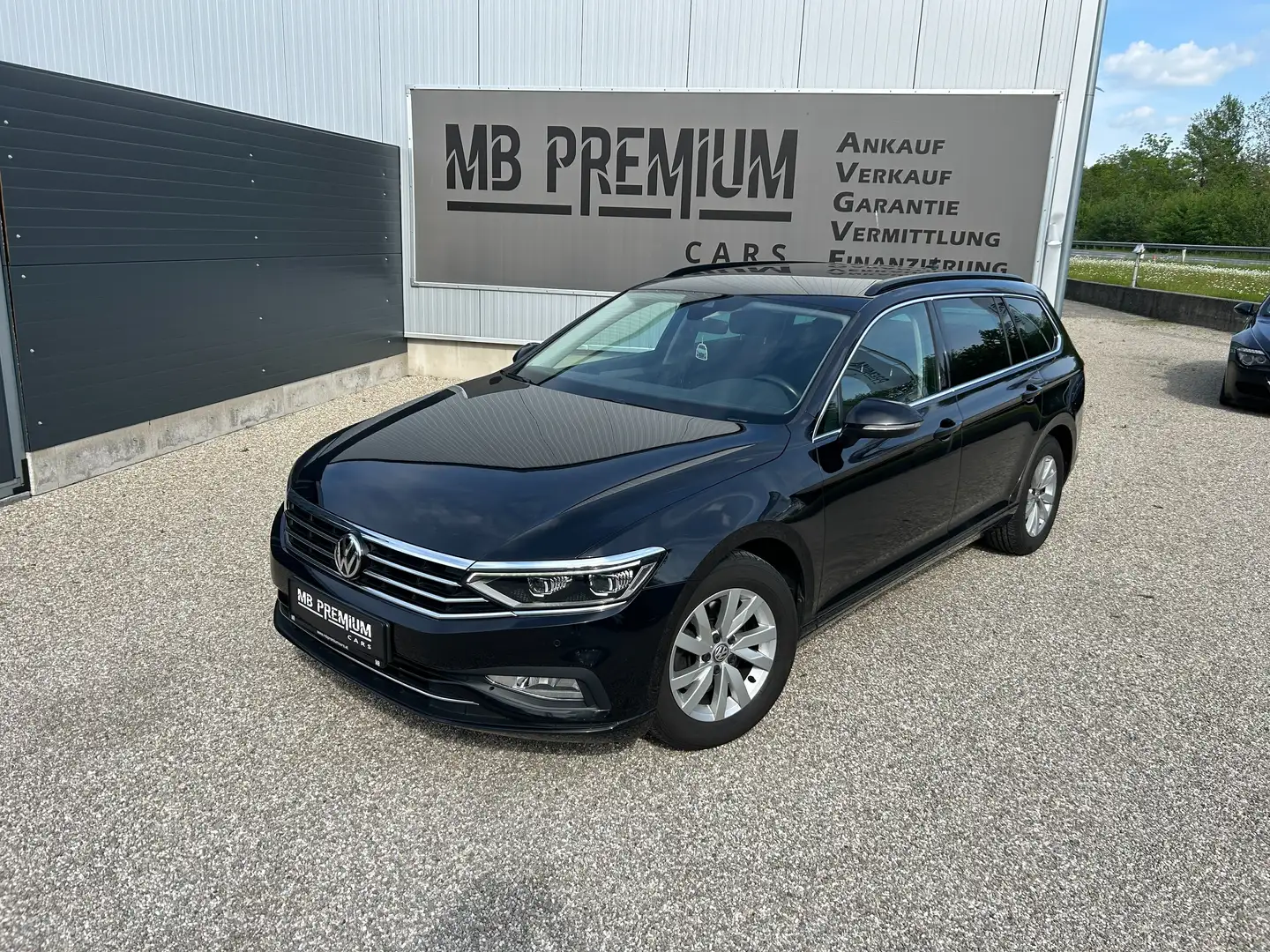 Vehicle image, number 1