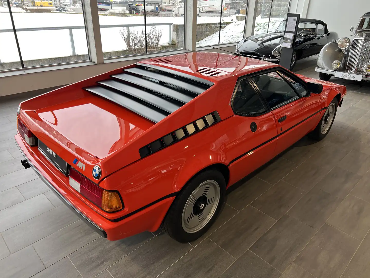 Vehicle image, number 5