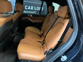 Vehicle image thumbnail, number 14