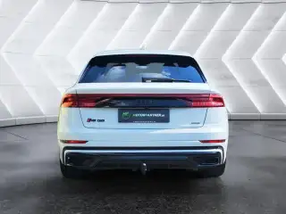 Vehicle image thumbnail, number 4
