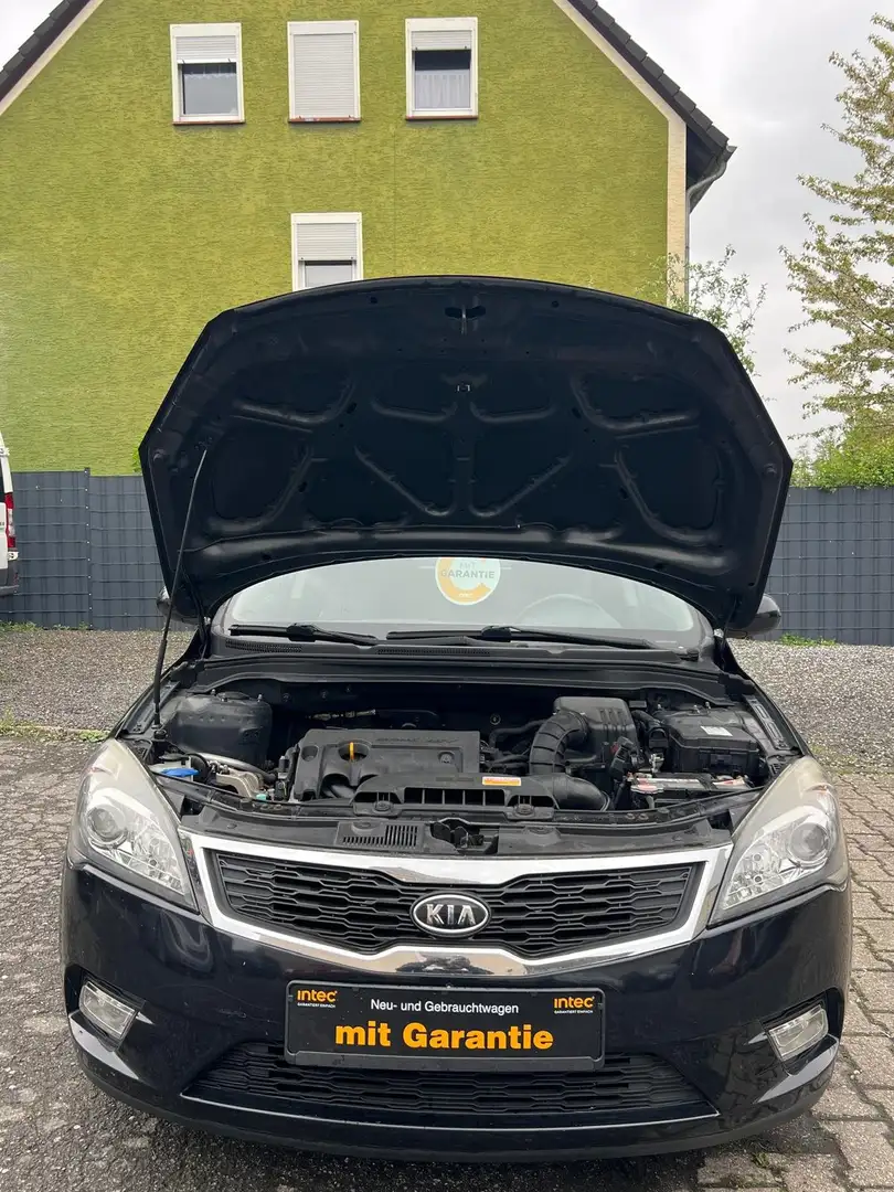 Vehicle image, number 9
