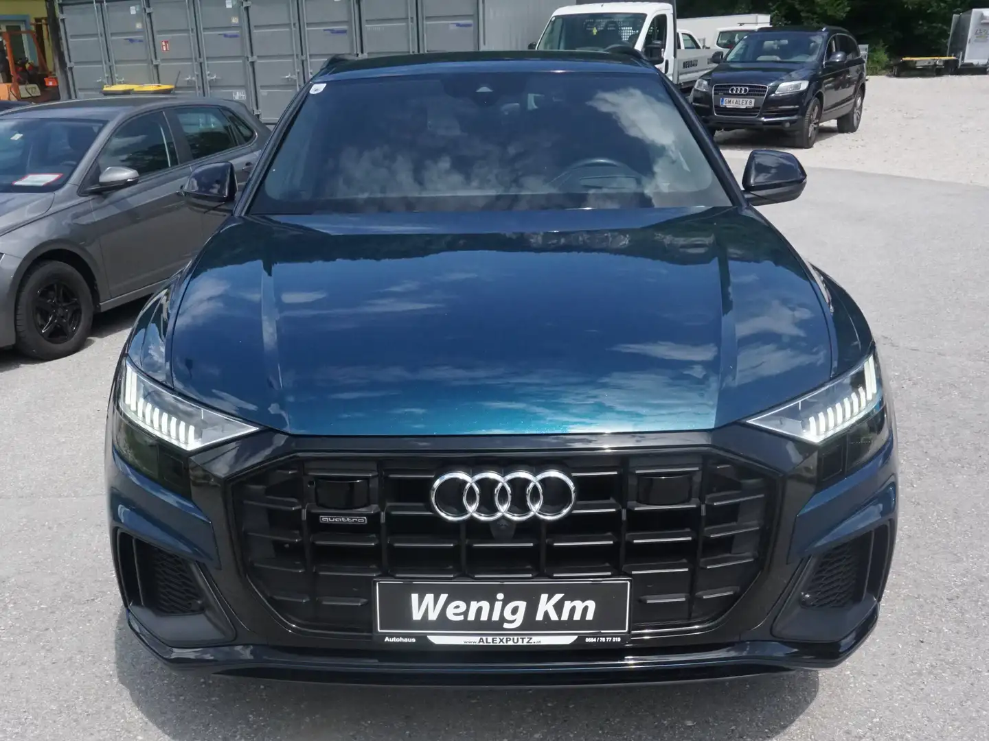 Vehicle image, number 13