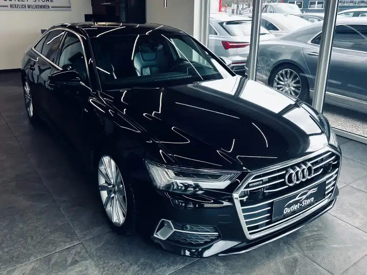 Additional image of the vehicle