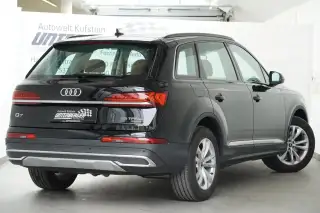 Vehicle image thumbnail, number 8