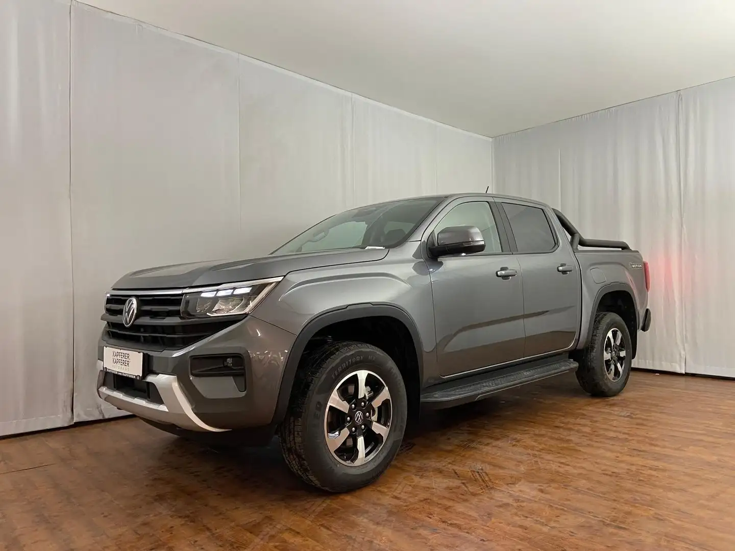 Vehicle image, number 3