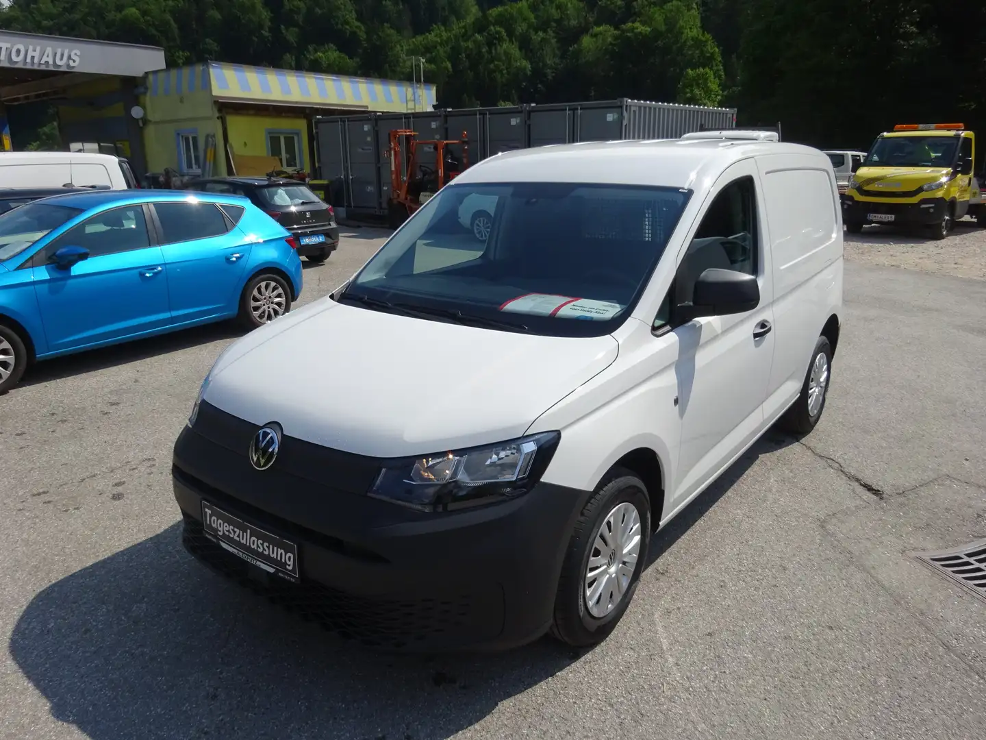 Vehicle image, number 3