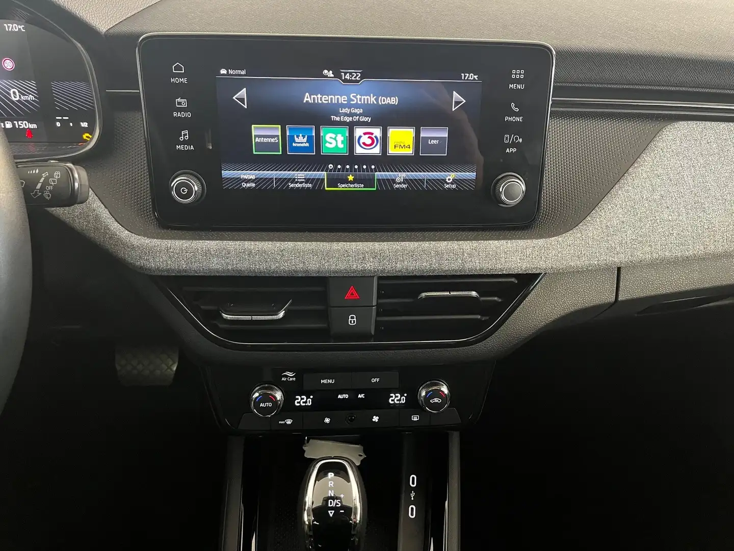 Vehicle image, number 8