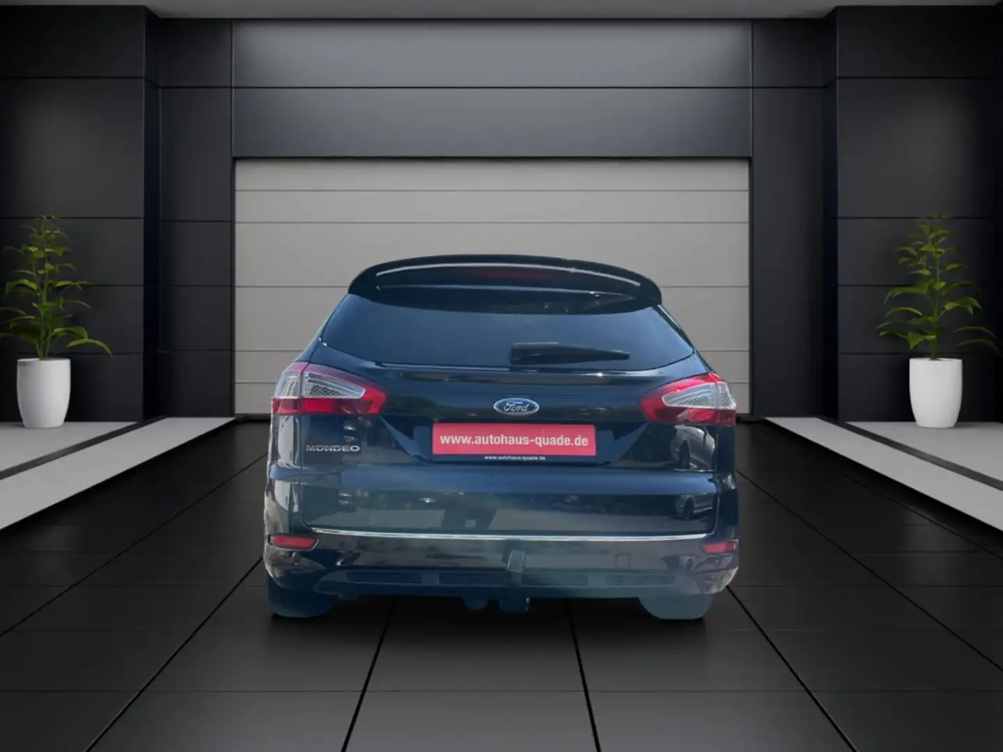 Vehicle image, number 4