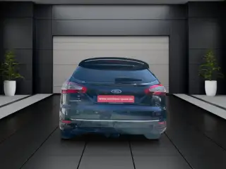 Vehicle image thumbnail, number 4